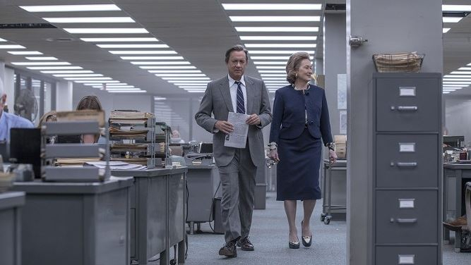 Tihle dva plus kultovní Spielberg na režisérské židličce. Akta Pentagon jsou snad až příliš velká sázka na jistotu, ne?