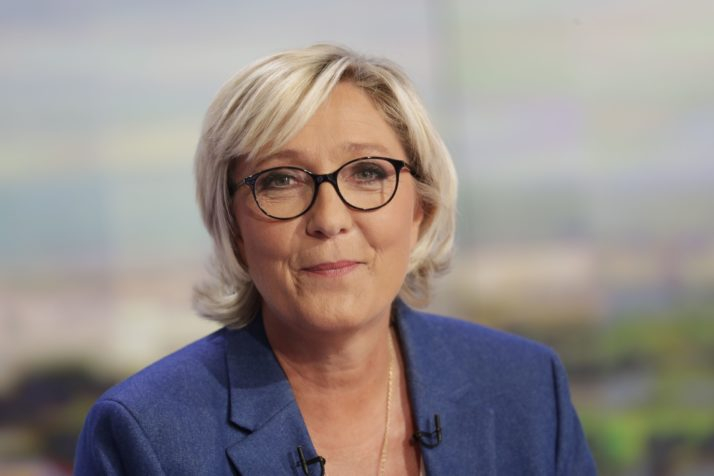 Marine le Pen, Tomiova nejka