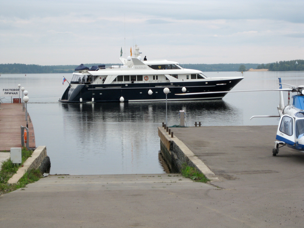 Яхта палладия патриарха. Яхта паллада патриарха. Яхта паллада на валааме. Яхта паллада патриарха. Яхта паллада патриарха.
