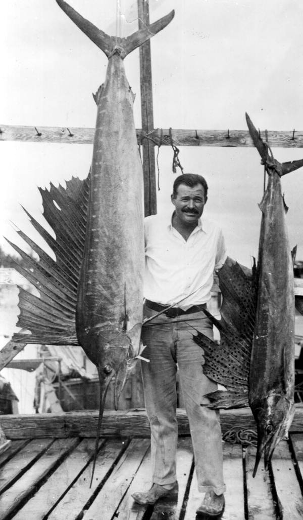 Většina jeho děl byla inspirována skutečnými zážitky. Sám byl vášnivý rybář.