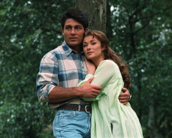 Esmeralda v objetí s José Armandem nás utvrdila, že svět je nakonec v pořádku