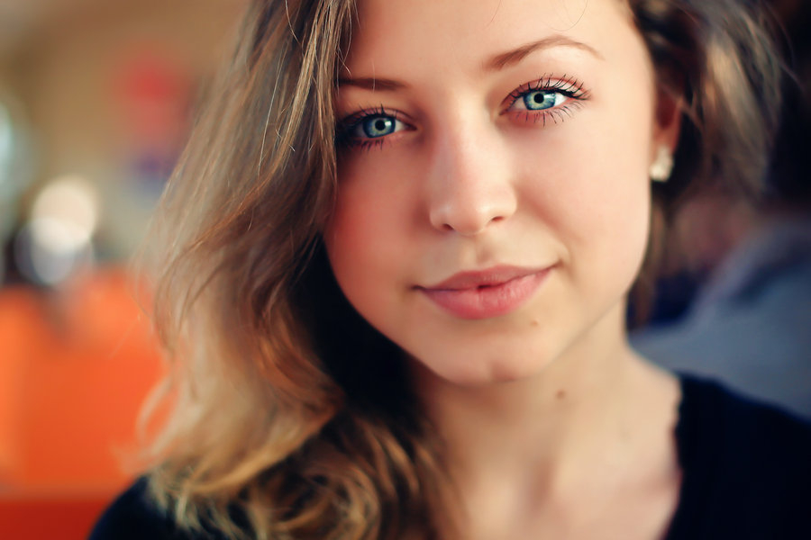 Vůbec netušíme, kdo to je, ale předpokládejte, že se s ní právě rozešel váš kamarád