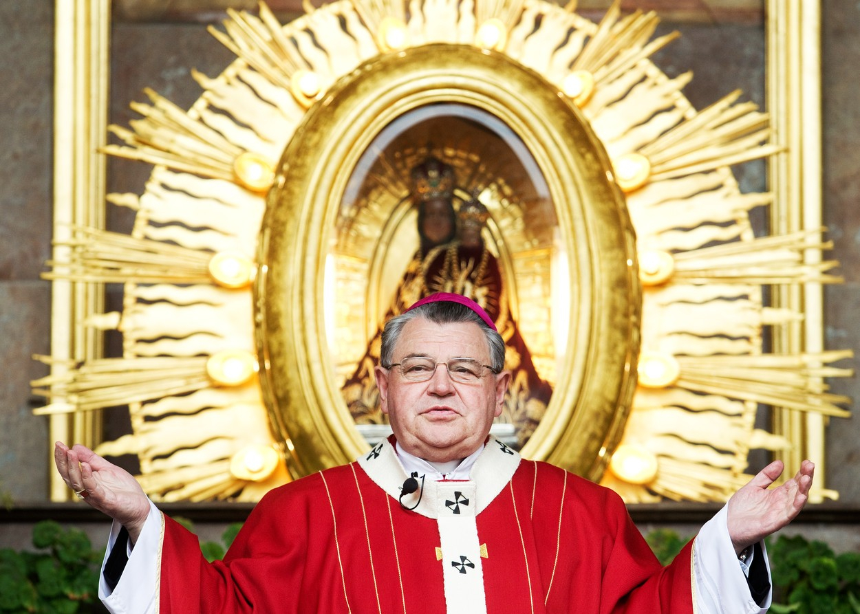 Pražský arcibiskup Dominik Duka: dělá z Čechů jeho víra sobce?