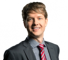 Směje se – chce vaše peníze