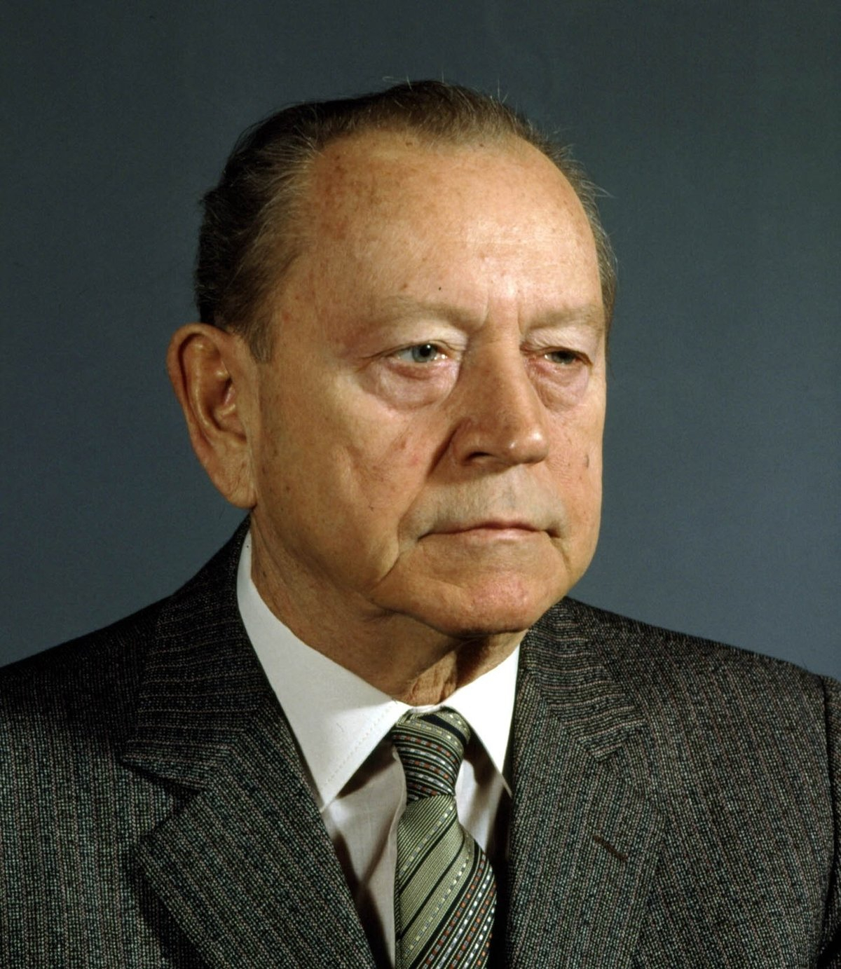 Slovenský komunista Alois Indra.