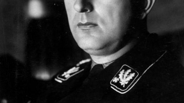 Historicky je Kurt Daluege poněkud zastíněn Reinhardem Heydrichem. Přitom je to právě on, kdo má na svědomí vyhlazení Lidic a Ležáků.