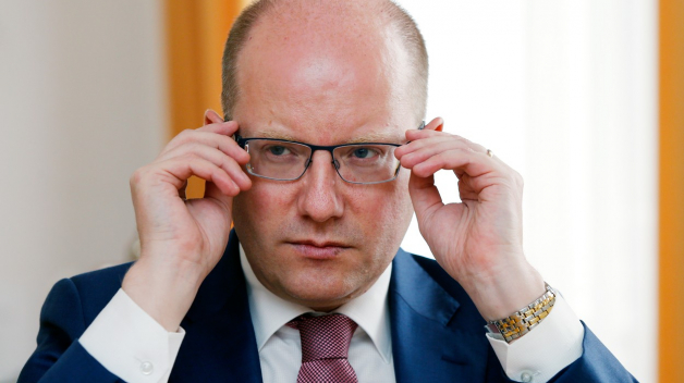 Bohuslav Sobotka svým rozhodnutím podat demisi vlády všechny překvapil.