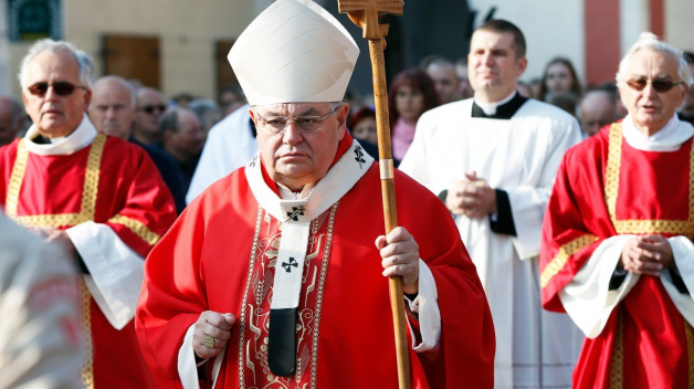 Kardinál Duka sloužil svatováclavskou mši ve Staré Boleslavi. Zde se tento služebník boží nemilosrdně vymezil proti levicově liberální ideologii.