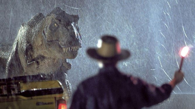 Jurský park, nutnost všech, kdož vyrůstali s dinosaury, a nějaký čas komerčně nejúspěšnější film všech dob.