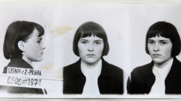 Vražedkyně Olga Hepnarová je poslední ženou popravenou v Československu. Vražedkyně Olga Hepnarová je poslední ženou popravenou v Československu.