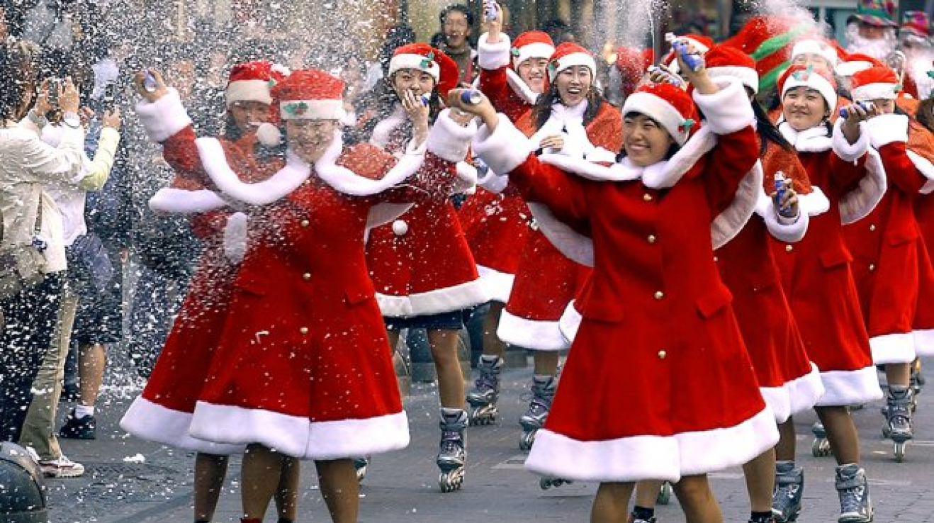 Bizarn V no n Tradice Ve Sv t Aneb V noce 7 Jinak G cz why-christmas-celebrated-on-december-25th