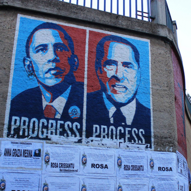 Pryč s BerlusconimZatímco Obama je pro Sardy symbolem pokroku, Silvio je arcisatan. Pro chlípného italského expremiéra mají jen slova pohrdání. Ostudný soudní proces Bonga Bonga a korupční skandály. Prvotní hřích však spáchal už svým narozením: je to Ital