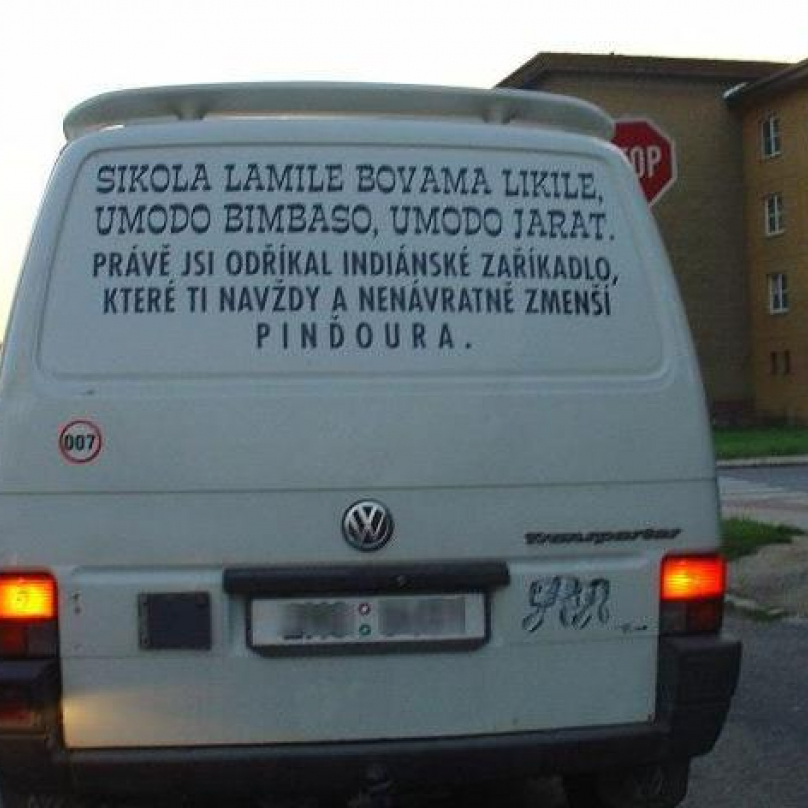 Staré indiánské zaříkávadlo.