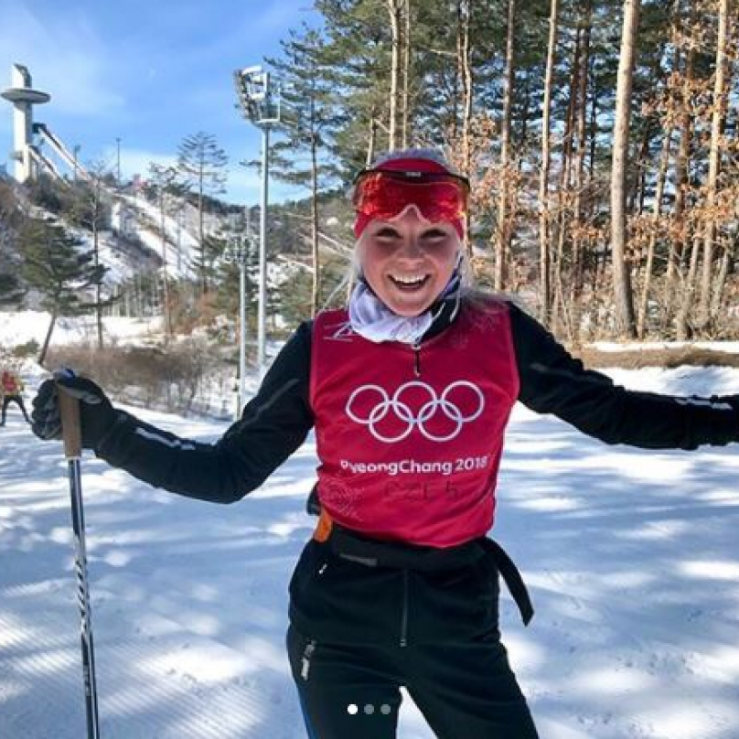 Teprve sedmnáctiletá blondýnka Barbora Havlíčková nás zastupuje mezi běžkyněmi na lyžích.