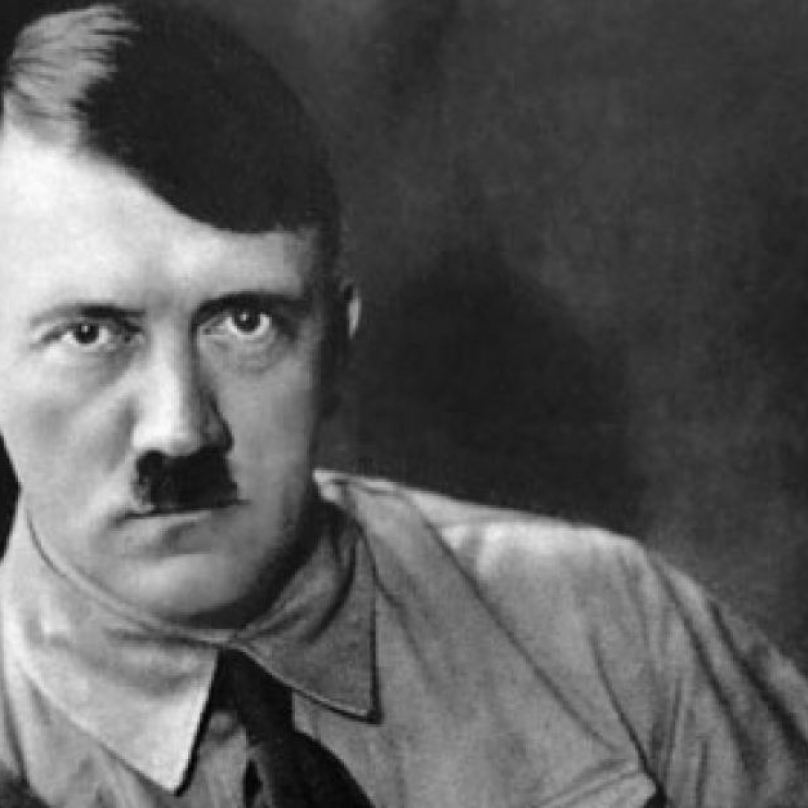 Adolf Hitler byl osoba třetího pohlaví a jmenoval se Heike Mann