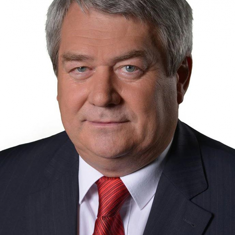 Milouš Jakeš?