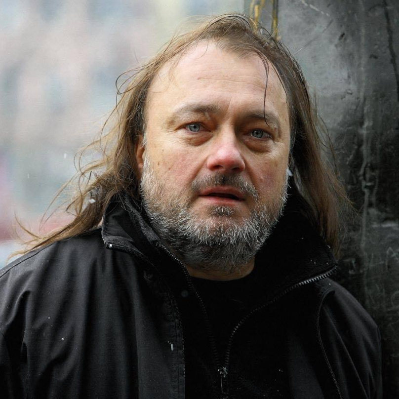 Kandidát SPD Ladislav Jakl. Zde bez koňského ohonu.