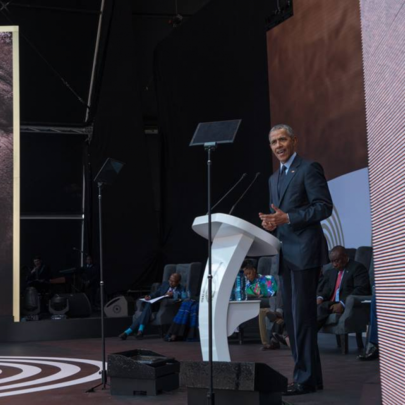 Obama při projevu k příležitosti 100. výročí od narození Nelsona Mandely.