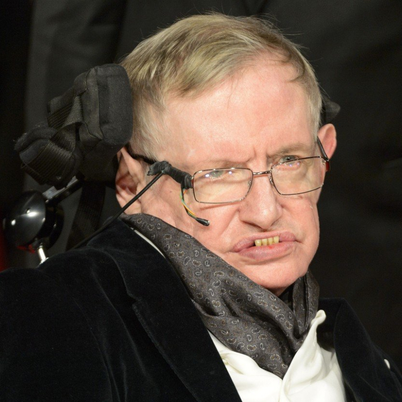 Stephena Hawkinga zná celý svět. Geniální fyzik a popularizátor vědy zemřel ve věku 76 let.