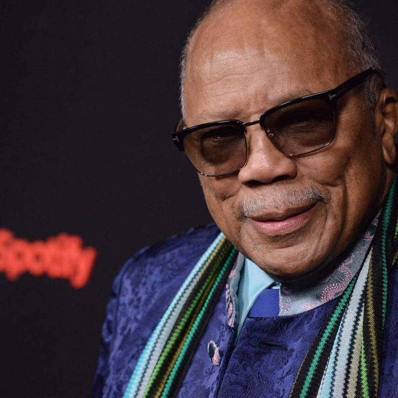 Quincy Jones brzy oslaví 85. narozeniny, v showbyznysu se pohybuje přes půl století. Za takovou dobu jeden nasbírá opravdu hodně historek.