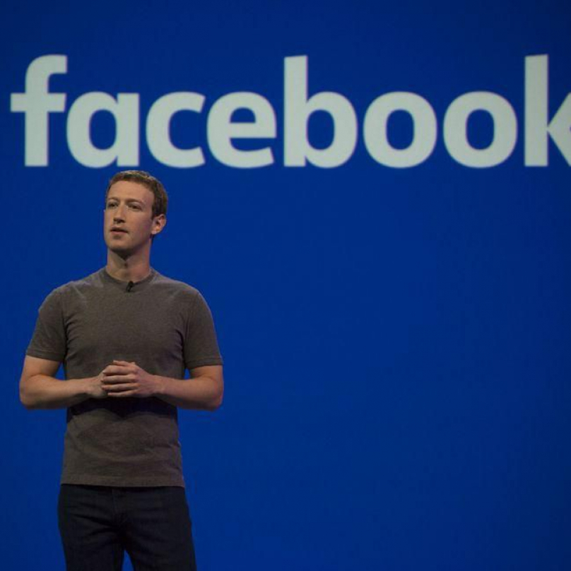 Nesmíme zapomínat na zkorumpovaný Facebook
