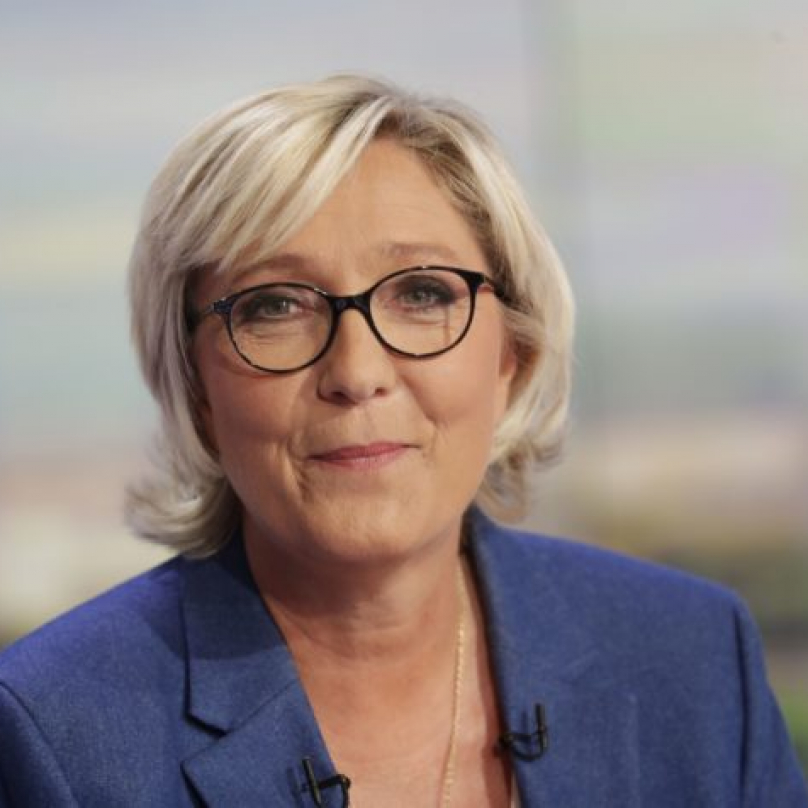 Marine le Pen, Tomiova nejka