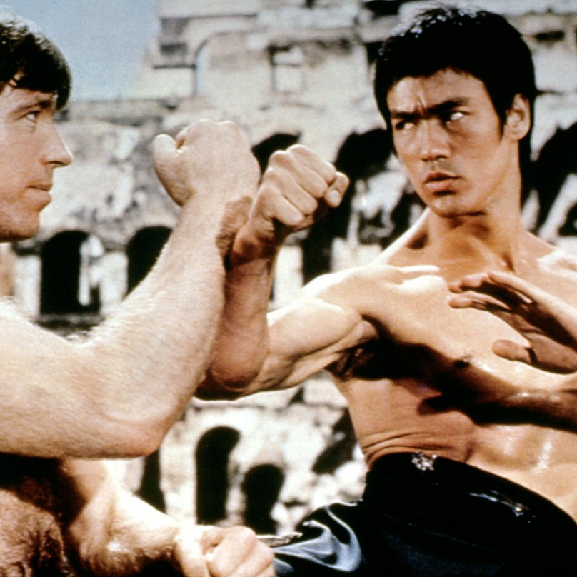 Ve filmech se nejprve objevoval jako kaskadér, až role padoucha ve filmu Bruce Leeho Cesta draka z něj udělala hereckou hvězdu.