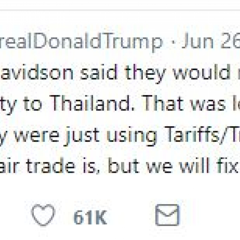 Trump uvádí na Twitteru, že Harley-Davidson informoval o přesunu své výroby dlouho předtím, že bylo zvýšení cel vůbec oznámeno. V závěru tweetu vyjadřuje přesvědčení, že situaci napraví.