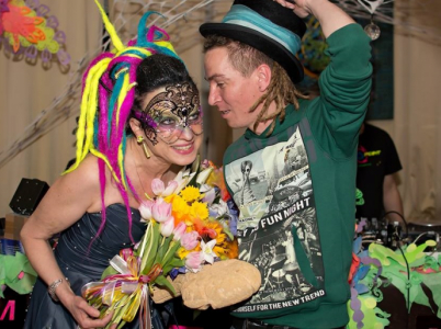 Terezie Holovská s kamarádem Ivanem Bartošem, předsedou Pirátů.