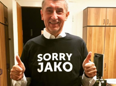 "Hahaha vy pitomcovia, to som s vámi zase vyběhol!" 