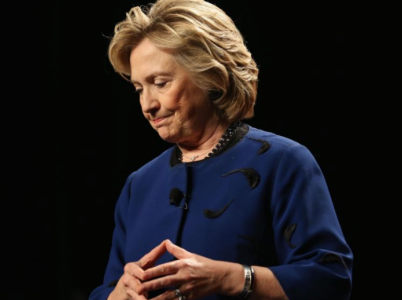 Až to přijde, čeká Hillary jako bývalou první dámu státní pohřeb se všemi poctami.