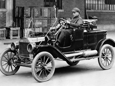 Ford Model T - automobil, který v roce 1908 změnil svět.