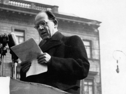 Prezident Antonín Zápotocký byl znám jako "táta dělníků", pak ale všechny podrazil měnovou reformou.