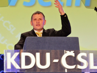 Vsetínský starosta Čunek má ve svém Zlínském kraji silnou podporu. Vystačí mu ke stranickému převratu?