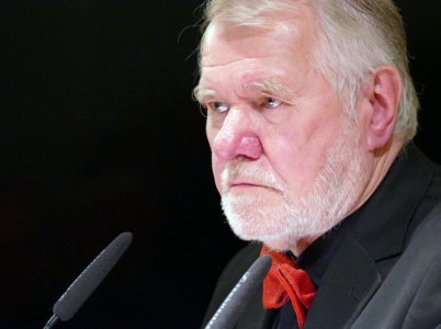 Europoslanec Jaromír Štětina byl napálen na Facebooku. Tohle už ruští agenti přehánějí!