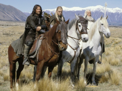 Druhý díl Pána Prstenů s podtitulem Dvě věže slaví 15 let od světové premiéry.