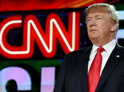 Vzájemná nenávist Trumpa vůči CNN je pověstná. Problém nastává, když se do ní zpravodajská stanice snaží zatáhnout další lidi.
