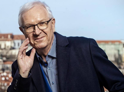 Bude to nakonec Drahoš, kdo se stane představitelem České republiky? Podle odborníků je to velmi otevřené a šanci má stejnou jako Zeman.