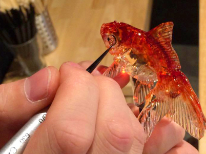 Sirup a organické barvivo. Ten Zbytek je jen o Shinriho extrémní šikovnosti - kdo z vás by tohle zvládl?