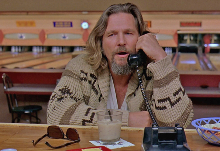 Dude Lebowski je jednou z životních rolí Jeffa Bridgese. Ten dnes slaví 68. narozeniny.