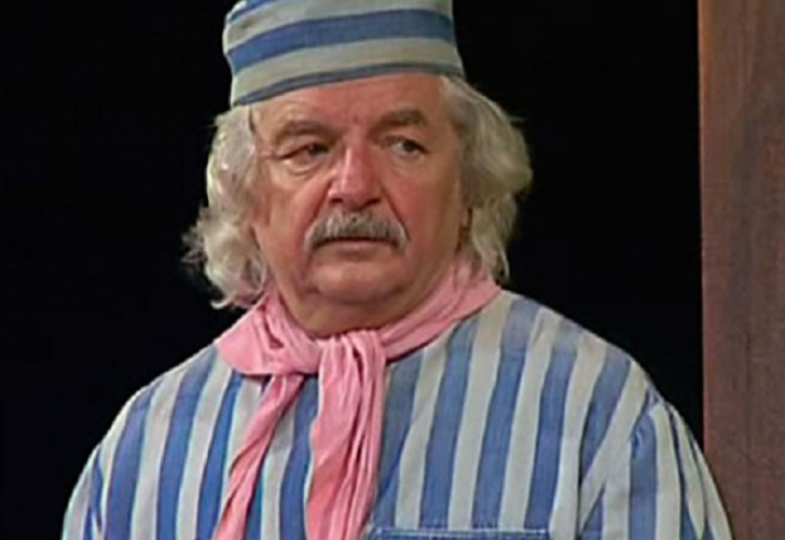 Ladislav Smoljak patří i po smrti k pokladům české komedie. Oslavil by 86. narozeniny.