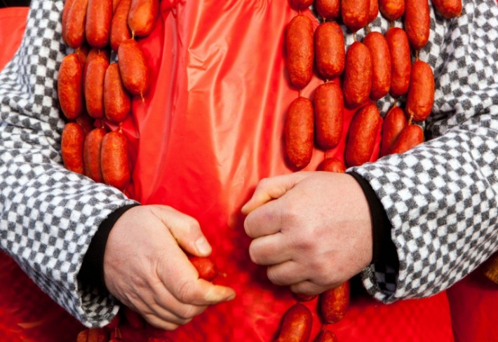 Řezníci v Francii mají strach z veganů.