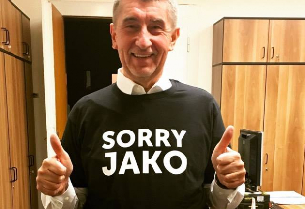 "Hahaha vy pitomcovia, to som s vámi zase vyběhol!"
