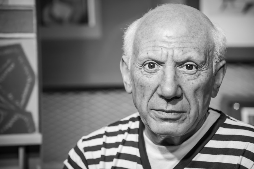 Co se politického smýšlení týče, netajil se Picasso svým odporem k válce a sympatiemi ke komunismu.