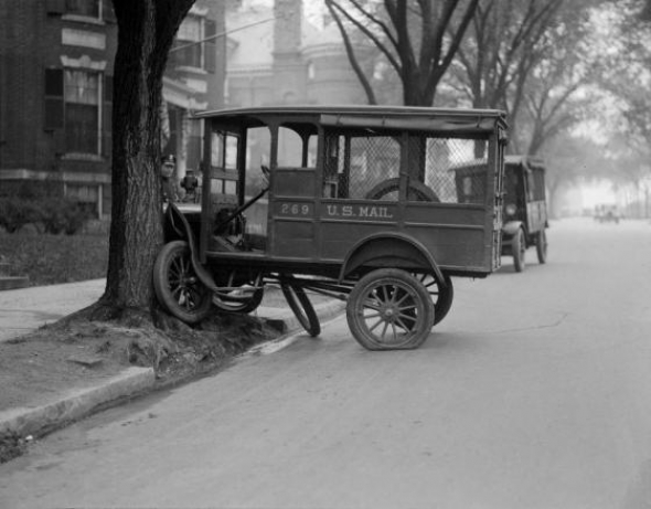 3) Dopravní nehoda z roku 1928