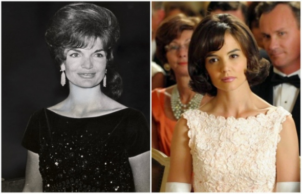 2. Katie Holmes jako Jacqueline Kennedy ve filmu Kennedyovi