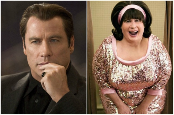 1. John Travolta jako Edna Turnblad ve filmovém muzikálu Hairspray