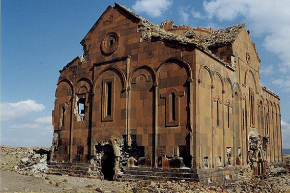 1. Středověké město Ani, hranice Turecka s Arménií