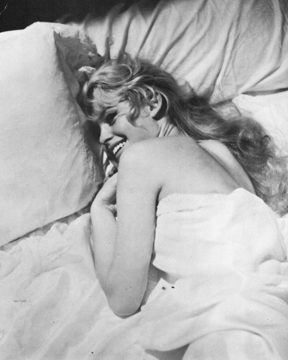 „Všichni dnes mluví o sexu. Není mně však jasné, kde na něj berou čas.“ – Brigitte Bardot 