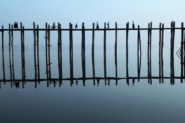 #1 Nejdelší teakový most na světě U Bein Bridge u Mandalay